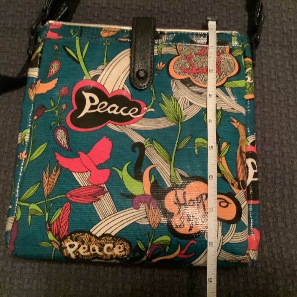SAKROOTS Crossbody Purse - Picture 6 of 7